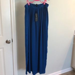 BCBG maxi skirt